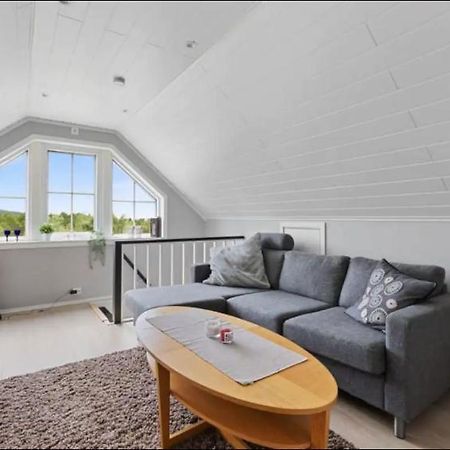 Leilighet Med Gratis Parkering Og Wifi Kristiansund Exterior foto