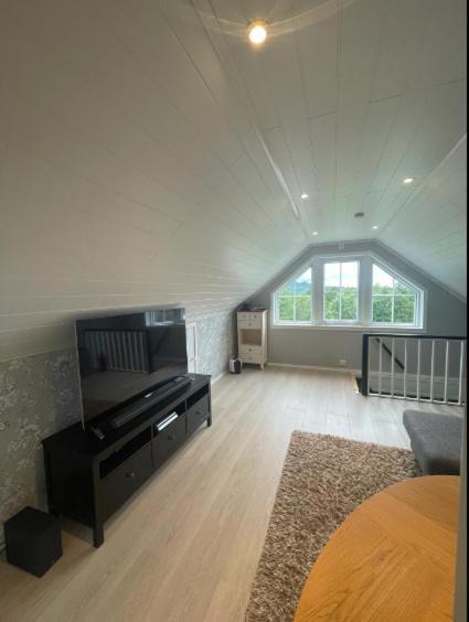 Leilighet Med Gratis Parkering Og Wifi Kristiansund Exterior foto